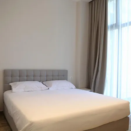 Apartment Flagship Golem (Tirana)