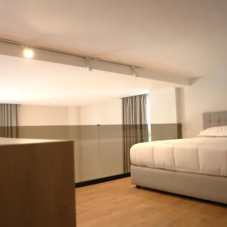 Apartment Flagship *